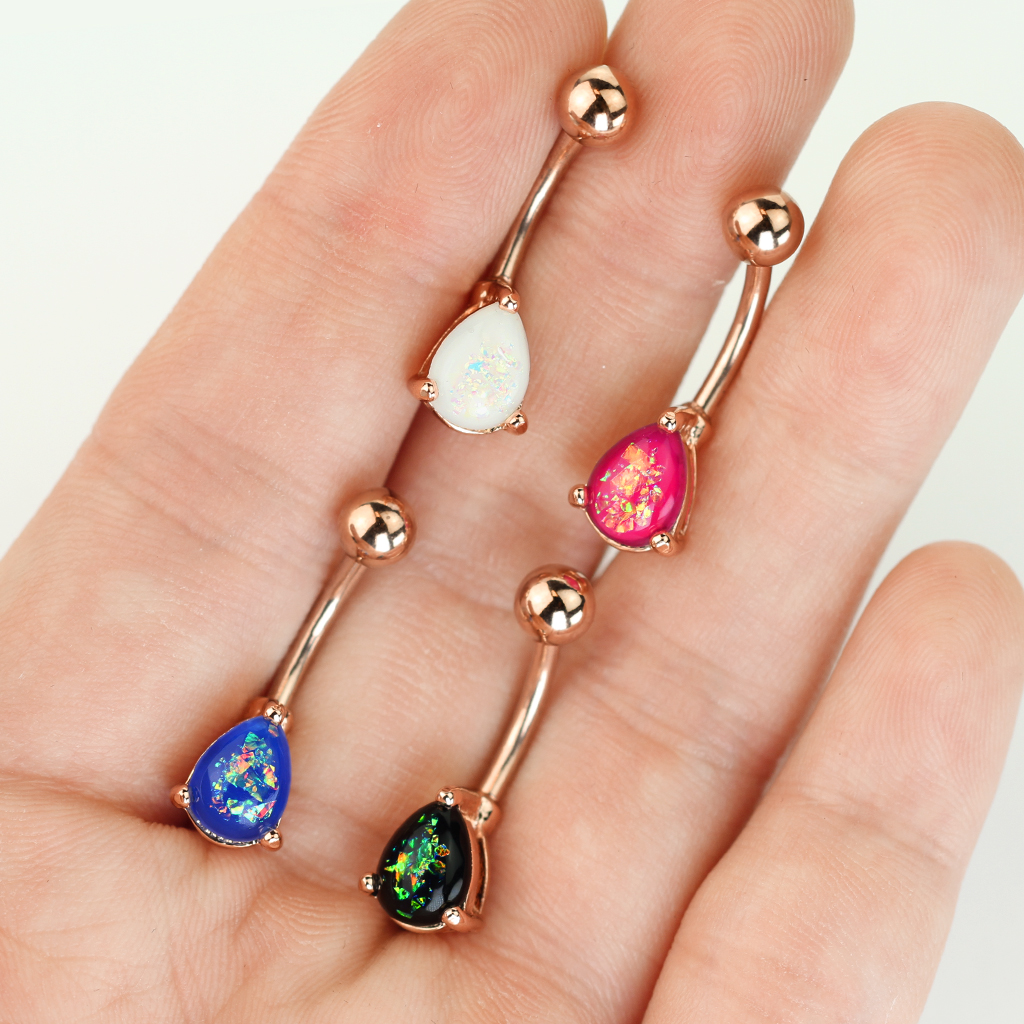 Piercing all'ombelico con pietra opale in diversi colori